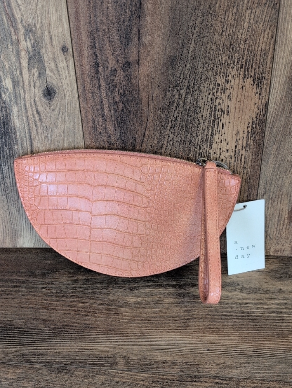 A New Day Coral Croc-Embossed Wristlet Clutch NWT             AB173 - Picture 3 of 7